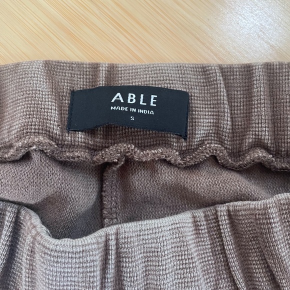 Able Brea Cozy Waffle Knit Shorts in Driftwood, S - Picture 6 of 6